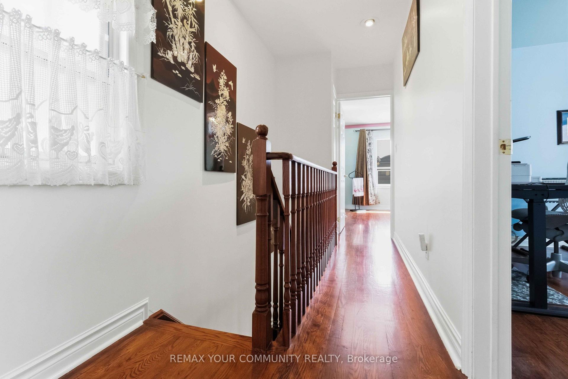 Photo 21 of 32 Kirknewton Road, Toronto, Caledonia-Fairbank — HOMEH
