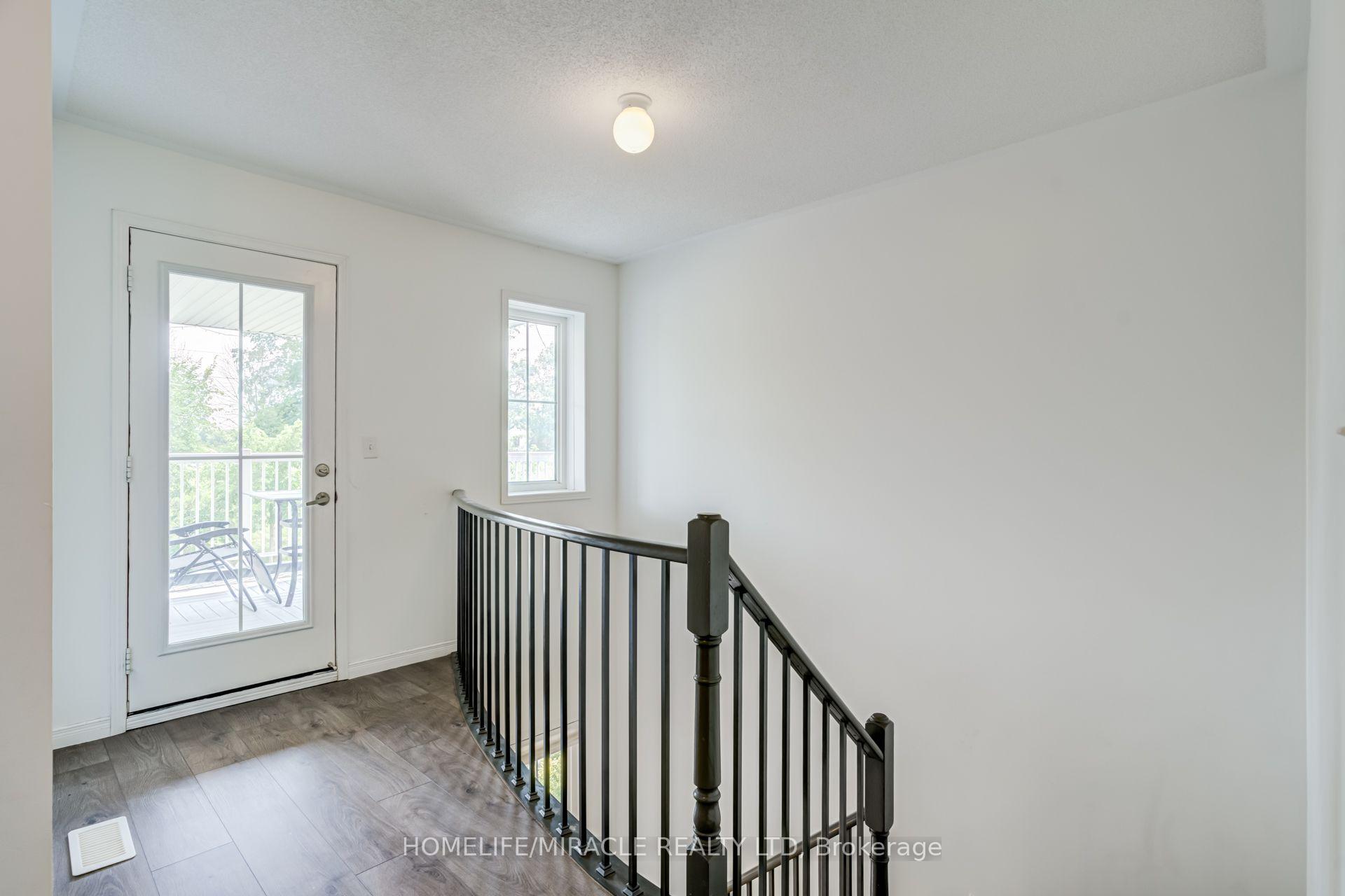 Photo 21 of 118 Cauthers Crescent, New Tecumseth, Alliston — HOMEH