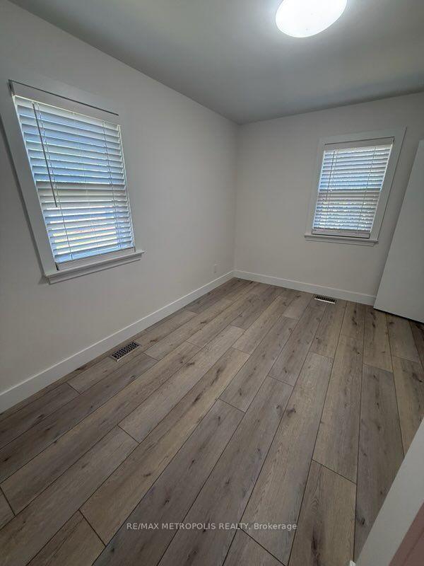 Photo 7 of 6543 Waterworks Road, Sarnia — HOMEH