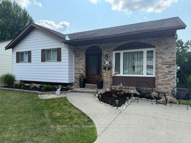Front of 320 8th Avenue A East E