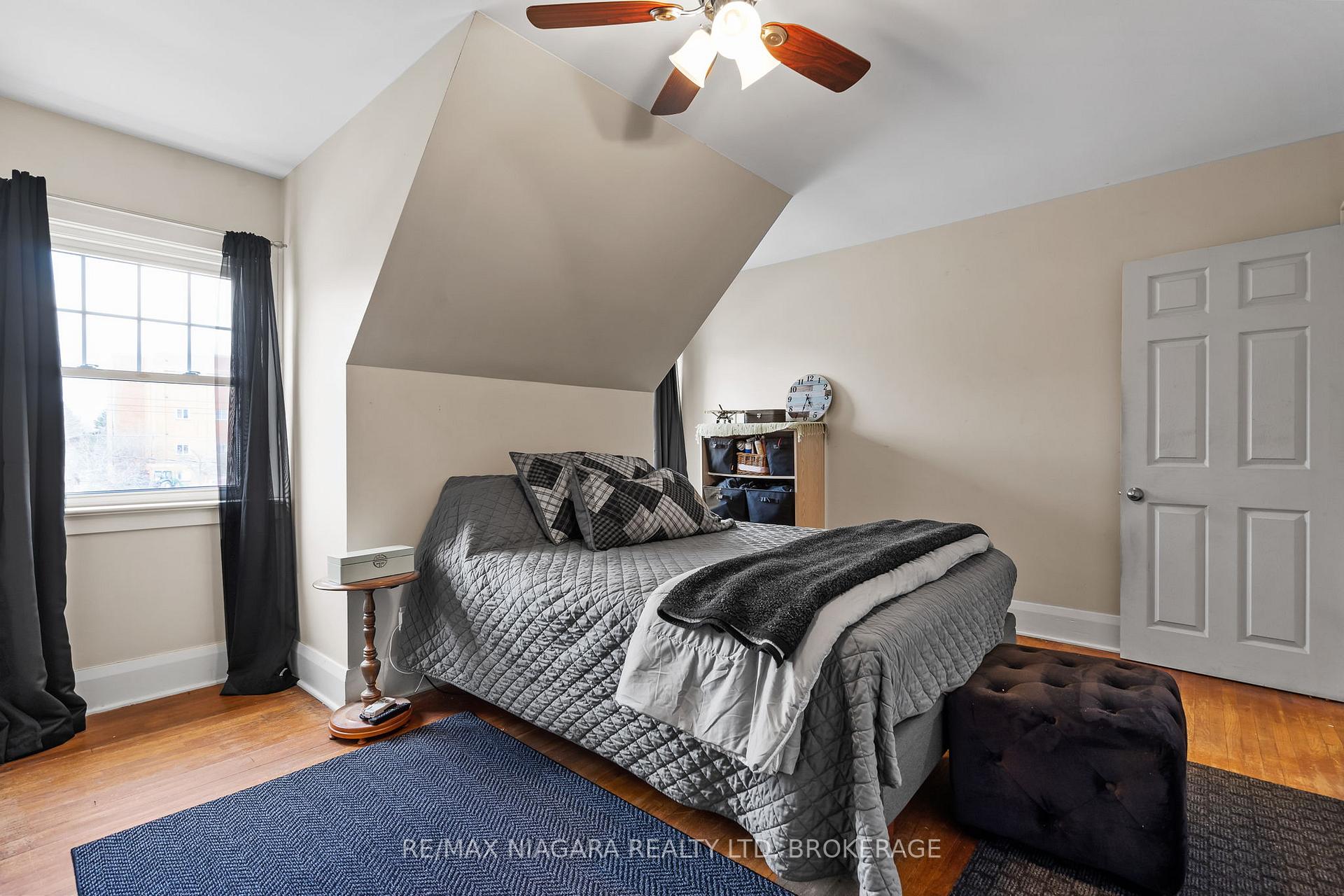 Photo 21 of 124 Neff Street, Port Colborne, Main Street — HOMEH