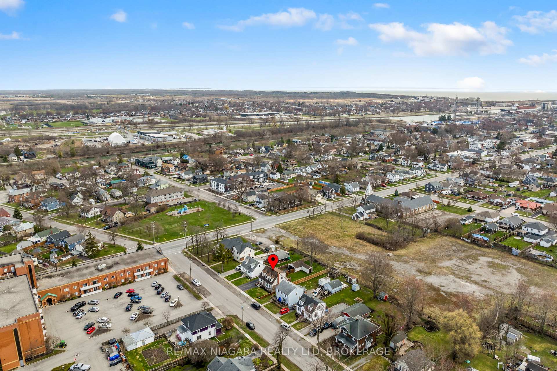 Photo 37 of 124 Neff Street, Port Colborne, Main Street — HOMEH