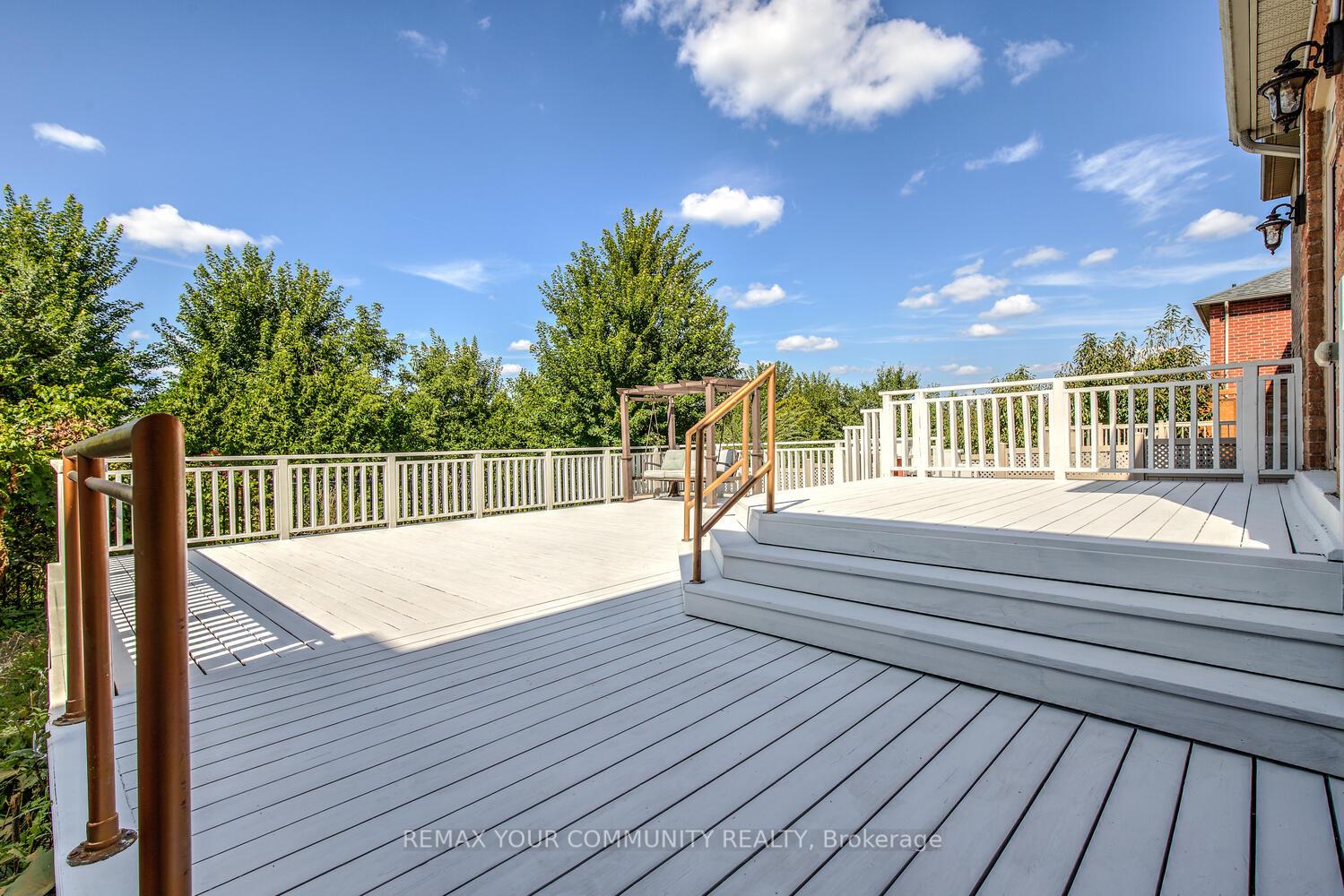 Photo 7 of 76 Ivy Glen Drive, Vaughan, Patterson — HOMEH
