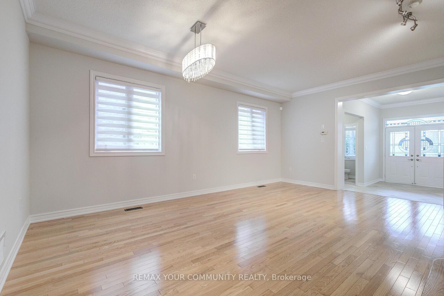 Photo 14 of 76 Ivy Glen Drive, Vaughan, Patterson — HOMEH