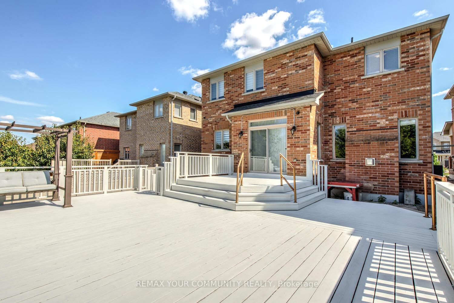 Photo 46 of 76 Ivy Glen Drive, Vaughan, Patterson — HOMEH