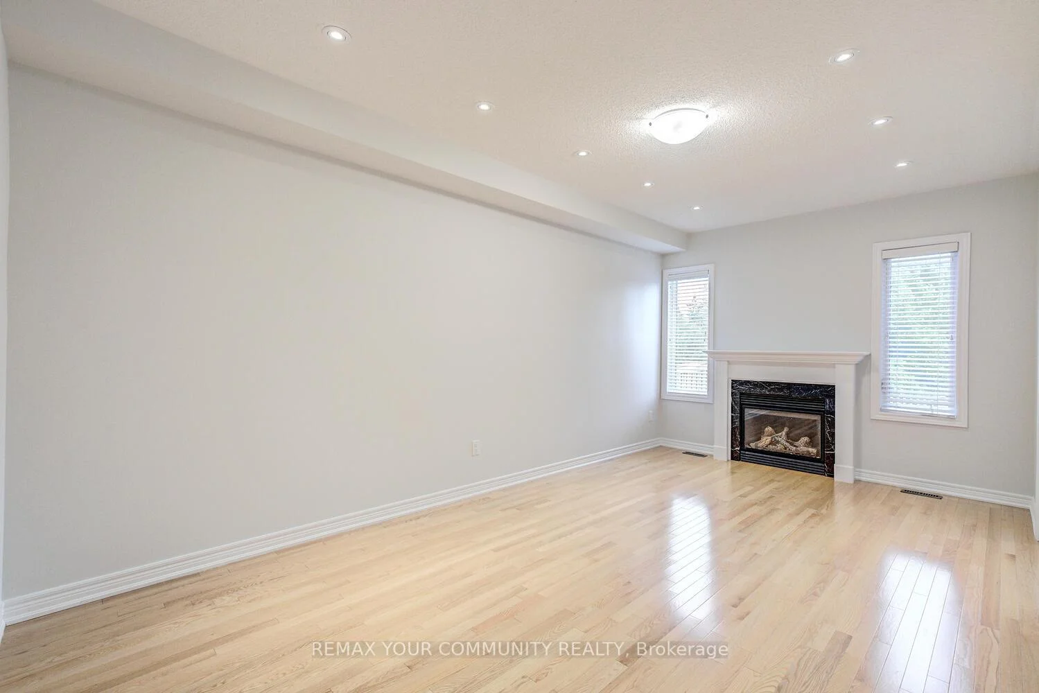Photo 26 of 76 Ivy Glen Drive, Vaughan, Patterson — HOMEH