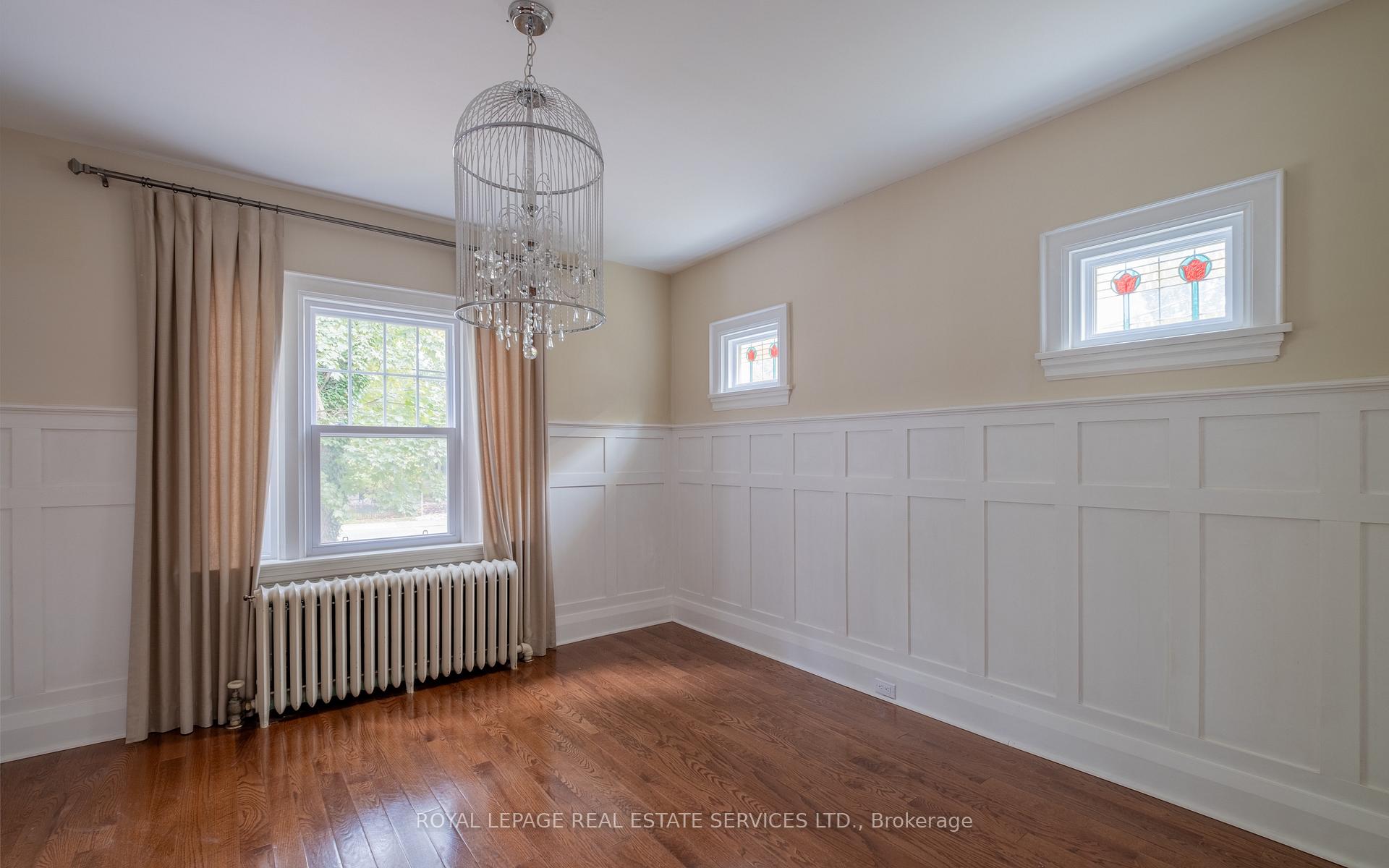 Photo 13 of 56 Ridley Boulevard, Toronto, Bedford Park-Nortown — HOMEH