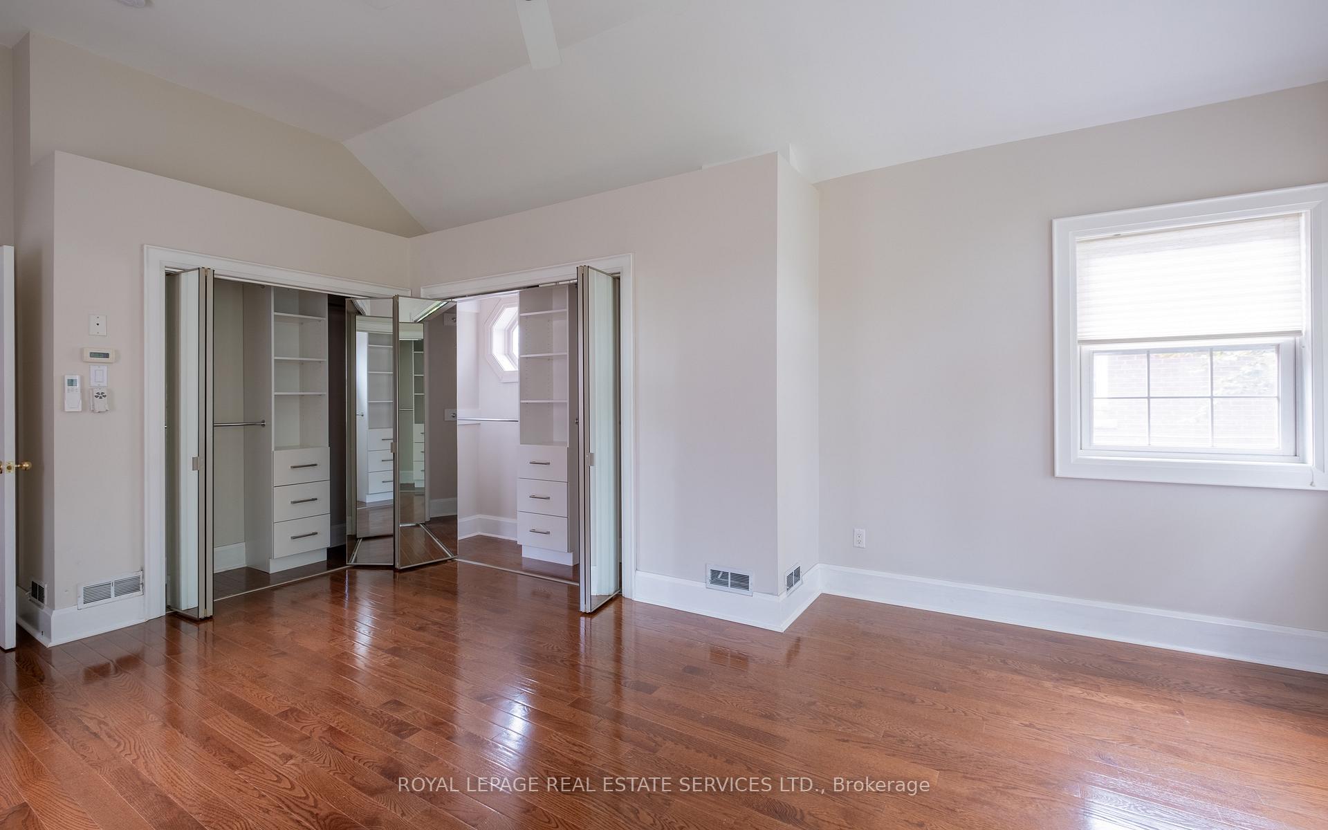 Photo 29 of 56 Ridley Boulevard, Toronto, Bedford Park-Nortown — HOMEH