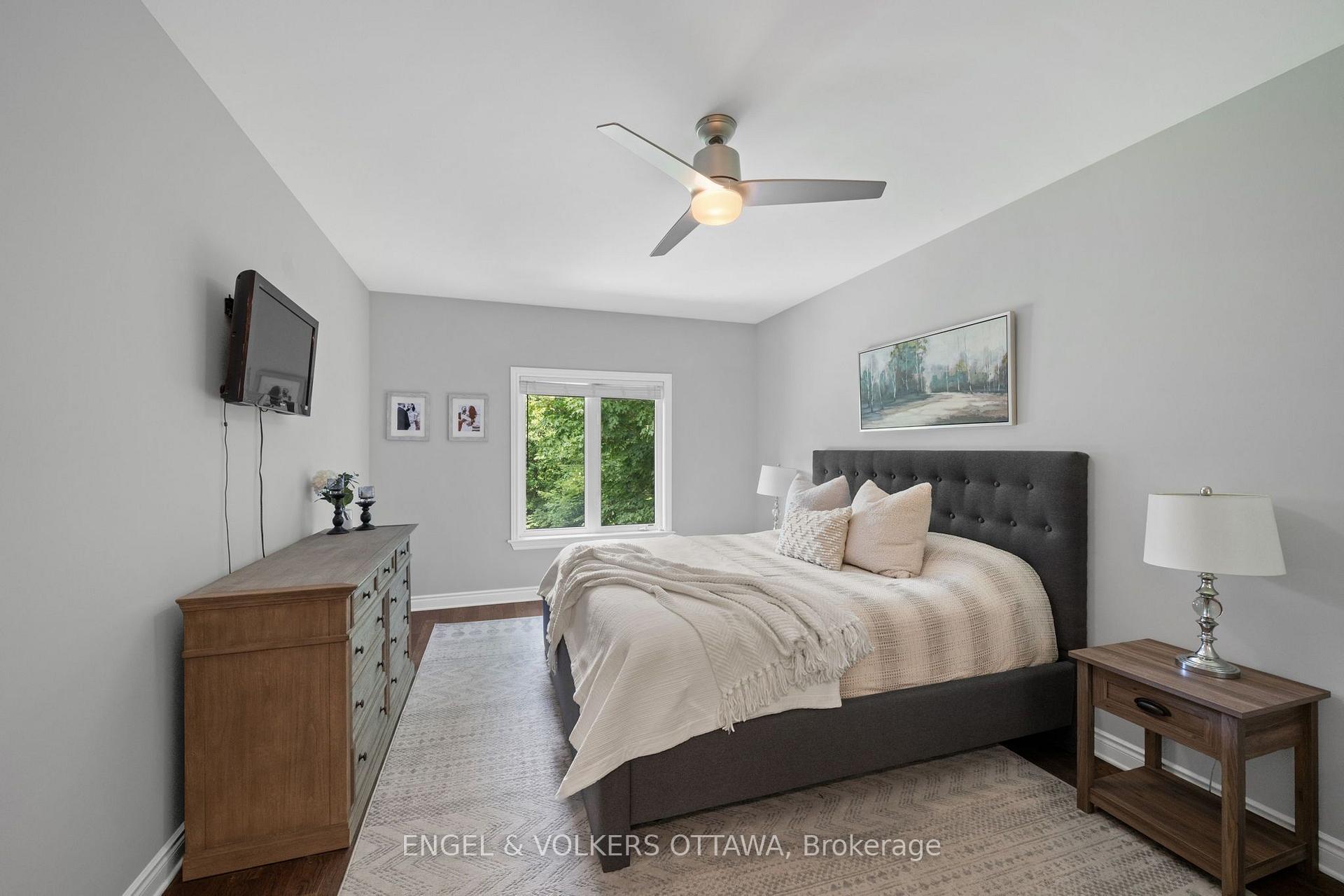 Photo 18 of 876 Center Street, McNab/Braeside, Mcnab/Braeside Twps — HOMEH