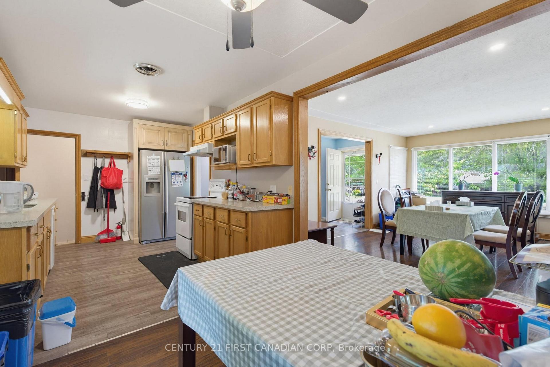 Photo 12 of 478 Coombs Avenue, London, North K — HOMEH