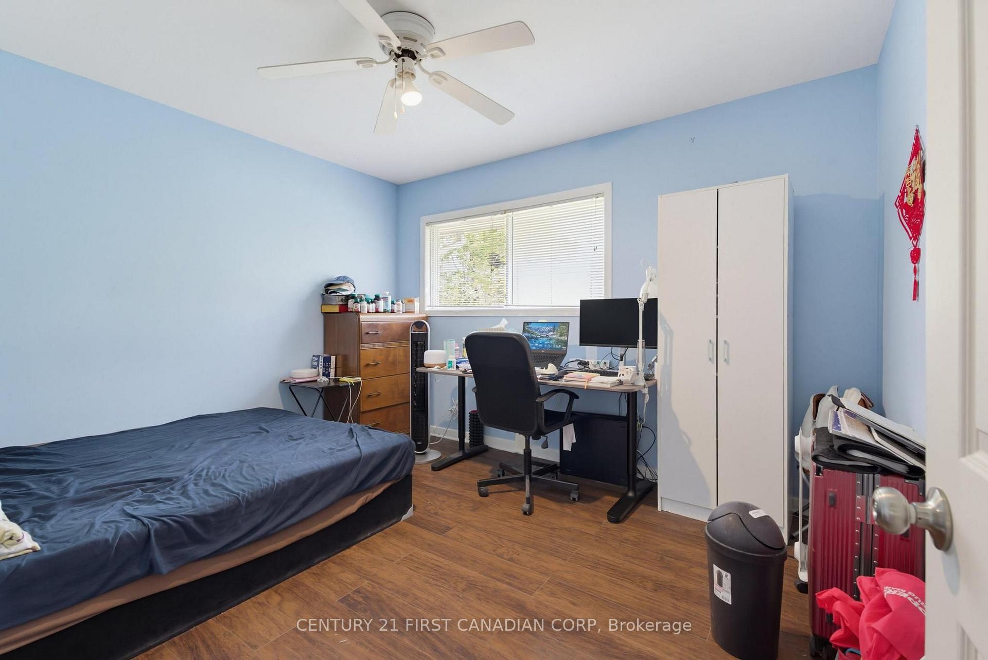 Photo 17 of 478 Coombs Avenue, London, North K — HOMEH