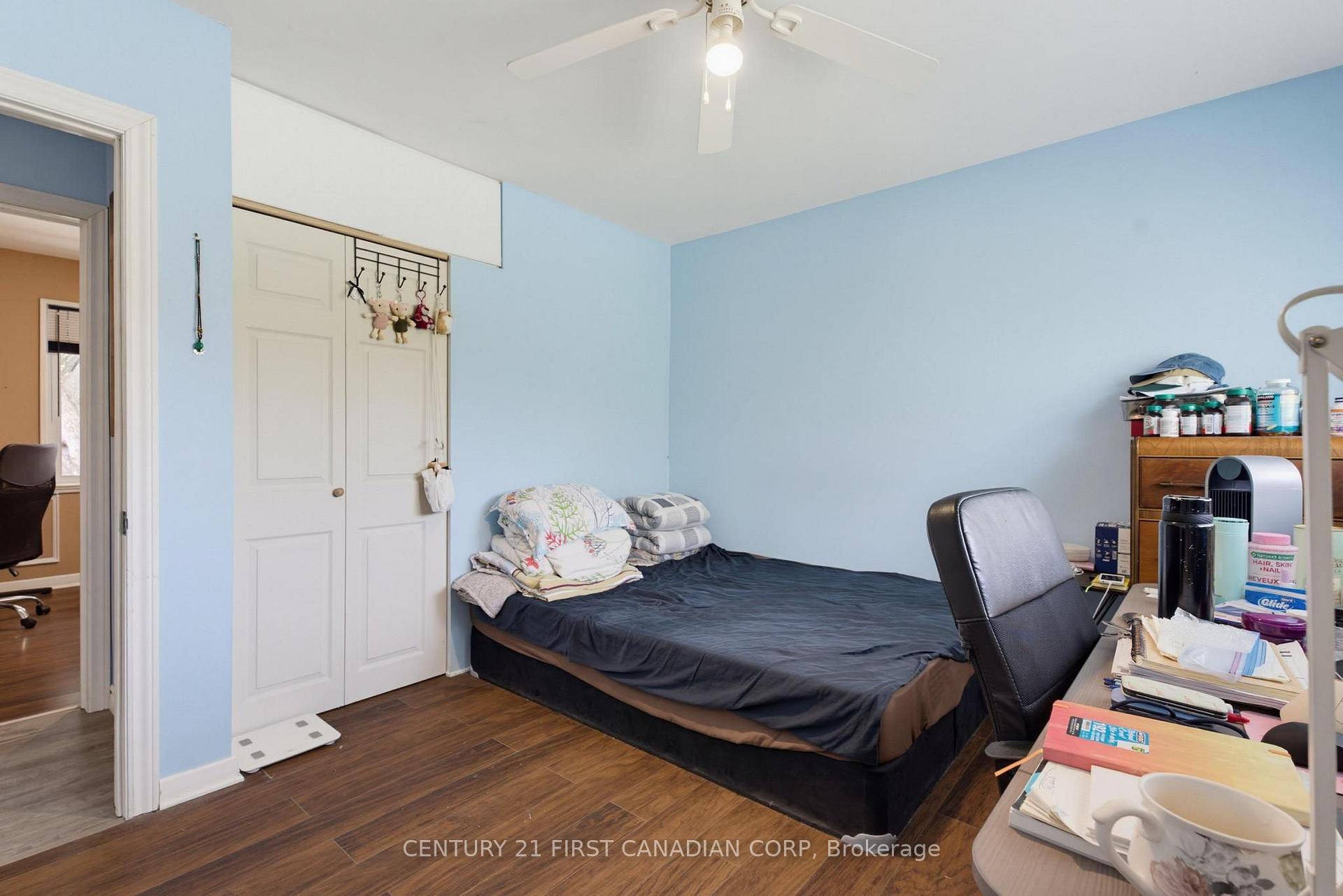 Photo 18 of 478 Coombs Avenue, London, North K — HOMEH