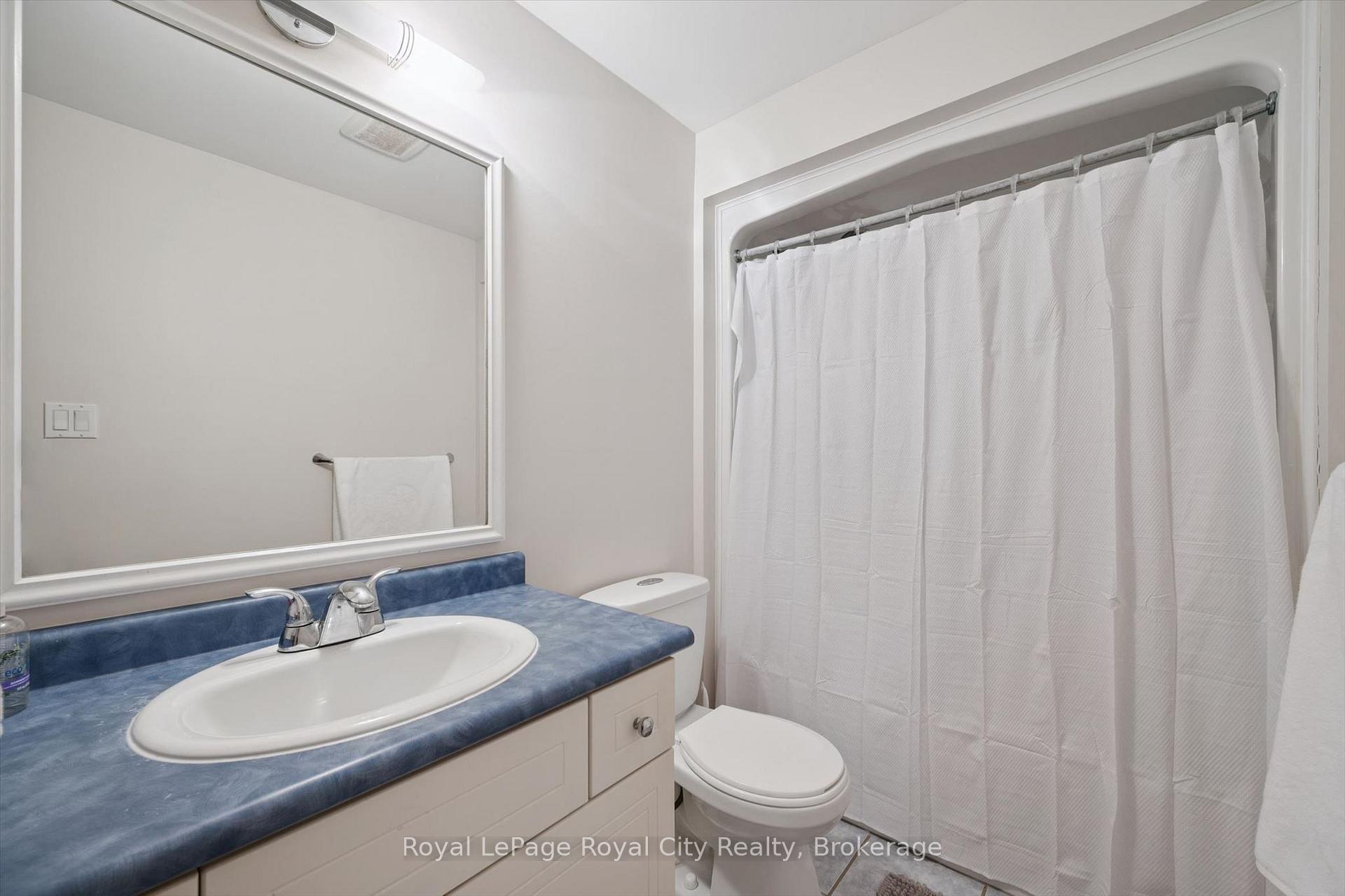 Photo 17 of 220 Carrington Drive, Guelph, Kortright West — HOMEH