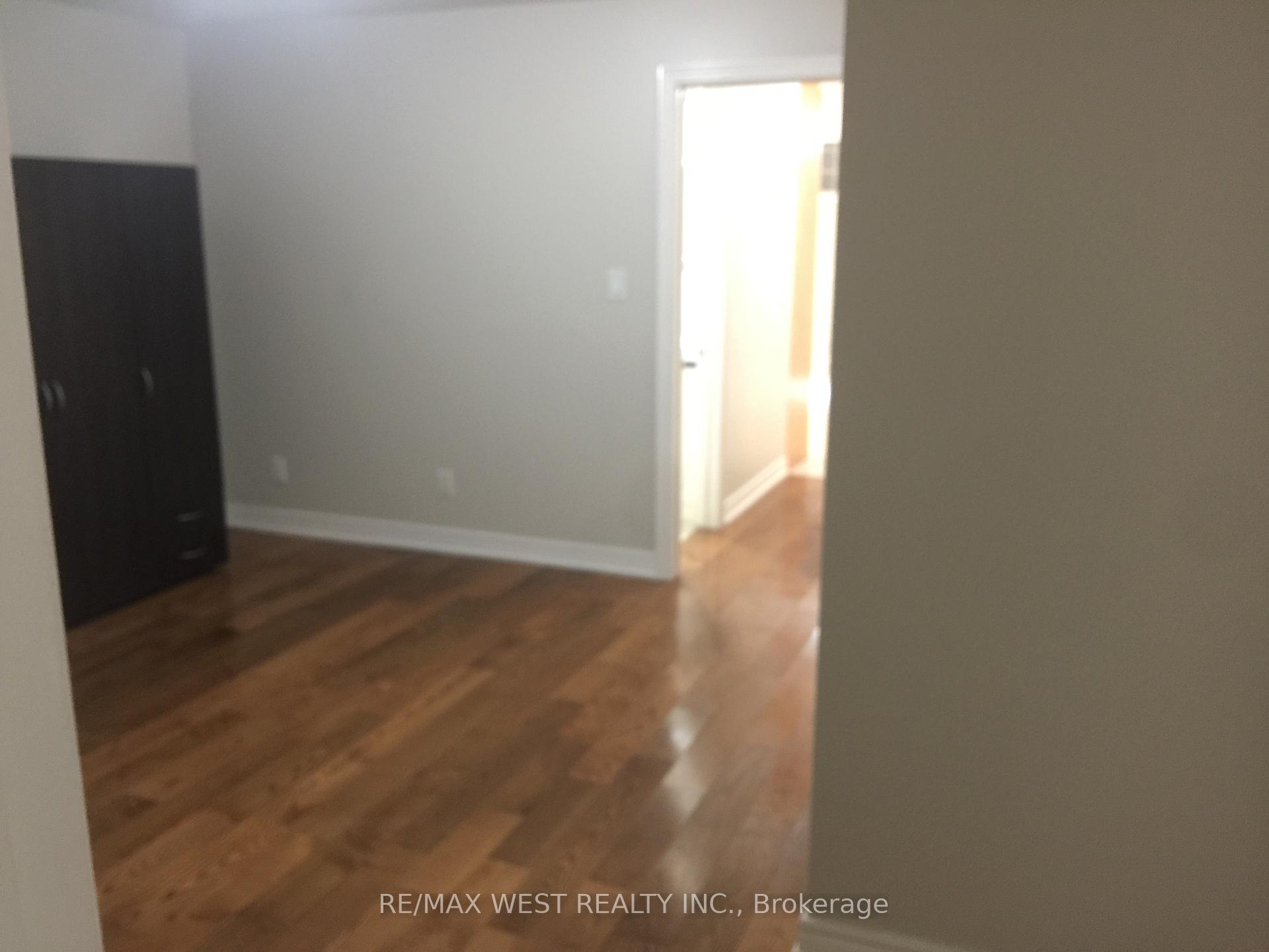 Photo 5 of Unit Lower, 150 Wiltshire Avenue, Toronto, Weston-Pellam Park — HOMEH