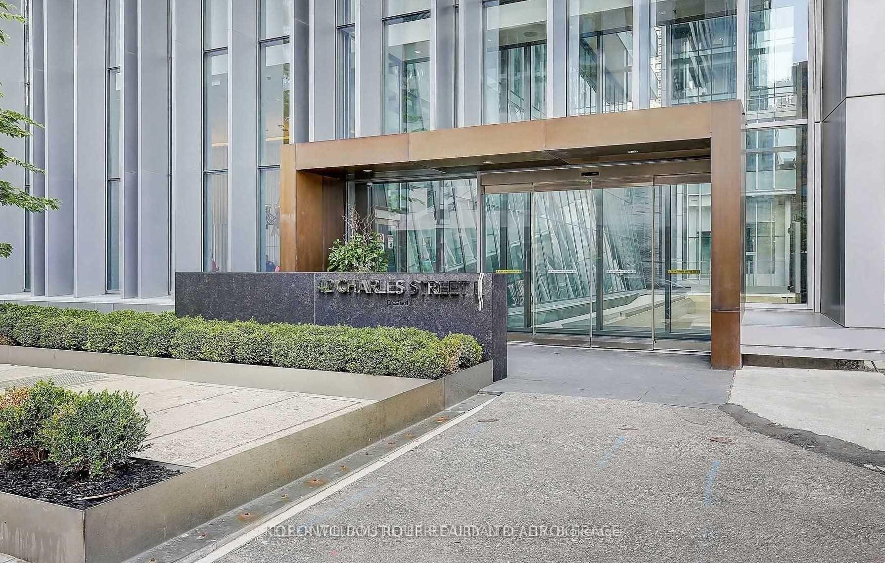 Photo 2 of Unit 409, 42 Charles Street E, Toronto, Church-Yonge Corridor — HOMEH