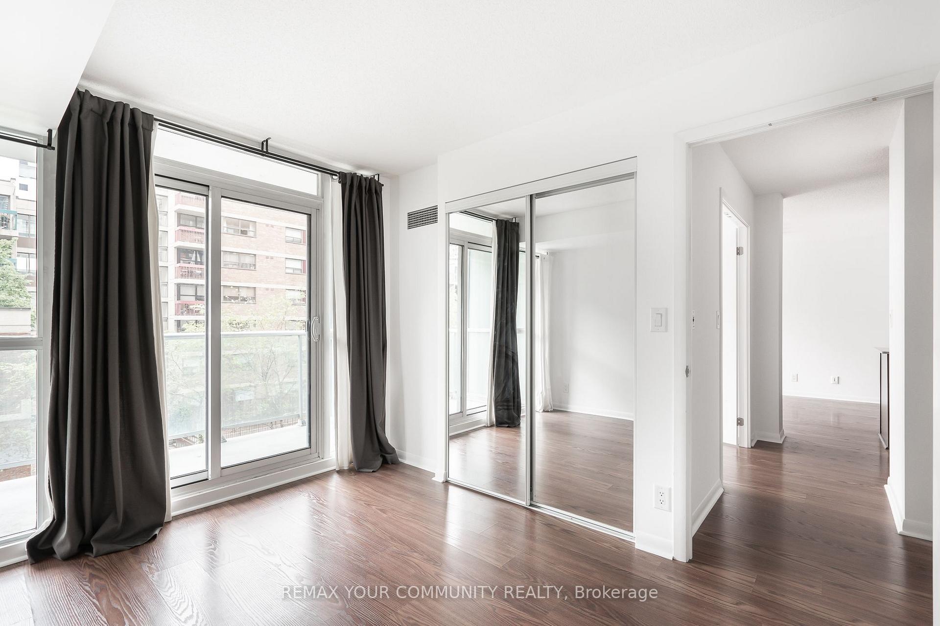 Photo 5 of Unit 501, 96 St Patrick Street, Toronto, Kensington-Chinatown — HOMEH