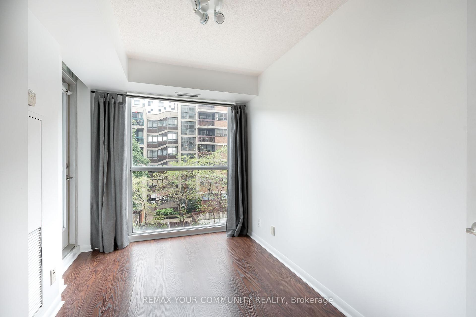 Photo 7 of Unit 501, 96 St Patrick Street, Toronto, Kensington-Chinatown — HOMEH