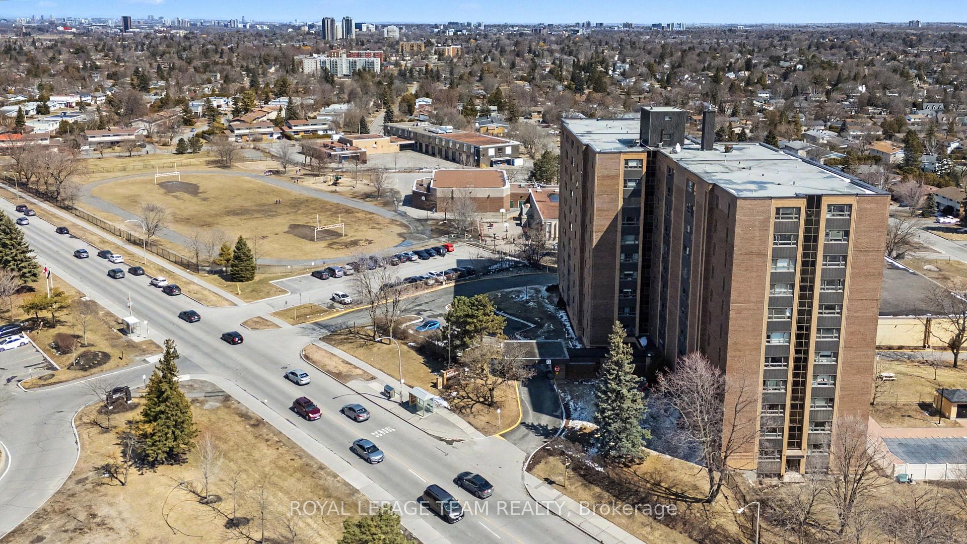 Photo 31 of Unit 705, 1356 Meadowlands Drive E, Ottawa, Borden Farm/Stewart Farm/Carleton Heights/Parkwood Hills — HOMEH