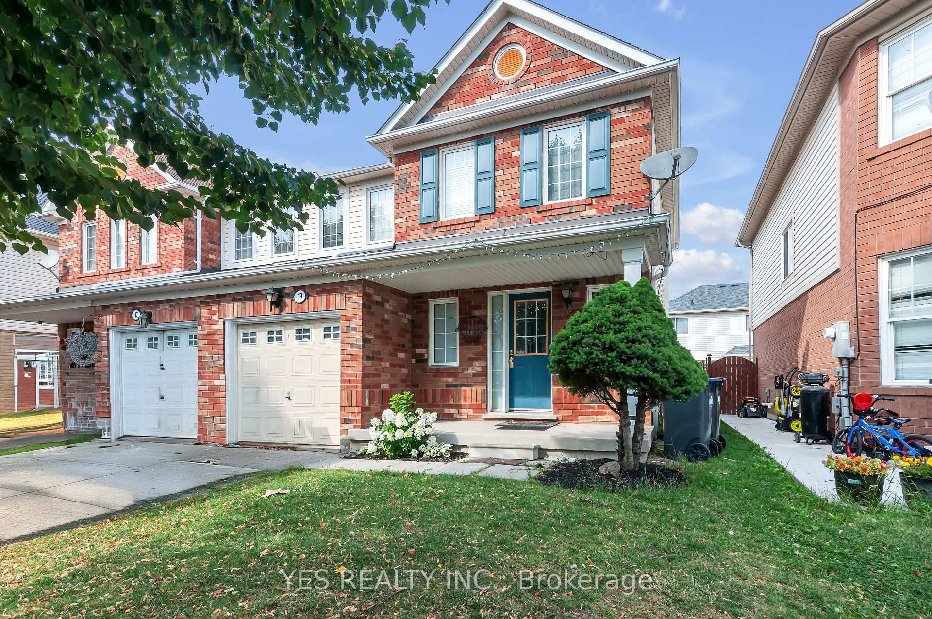 Front of 19 Virtues Avenue