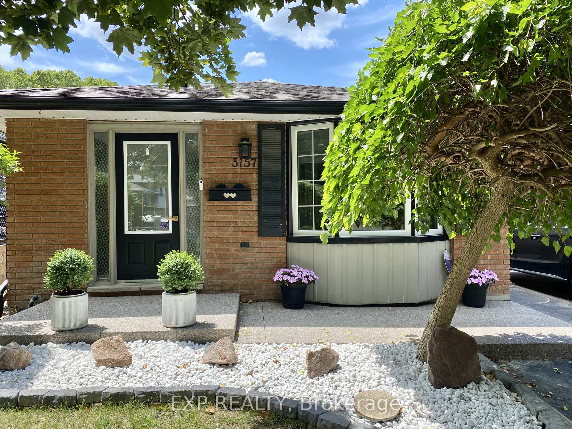 Photo 1 of 3157 Secord Place, Niagara Falls, Church's Lane — HOMEH