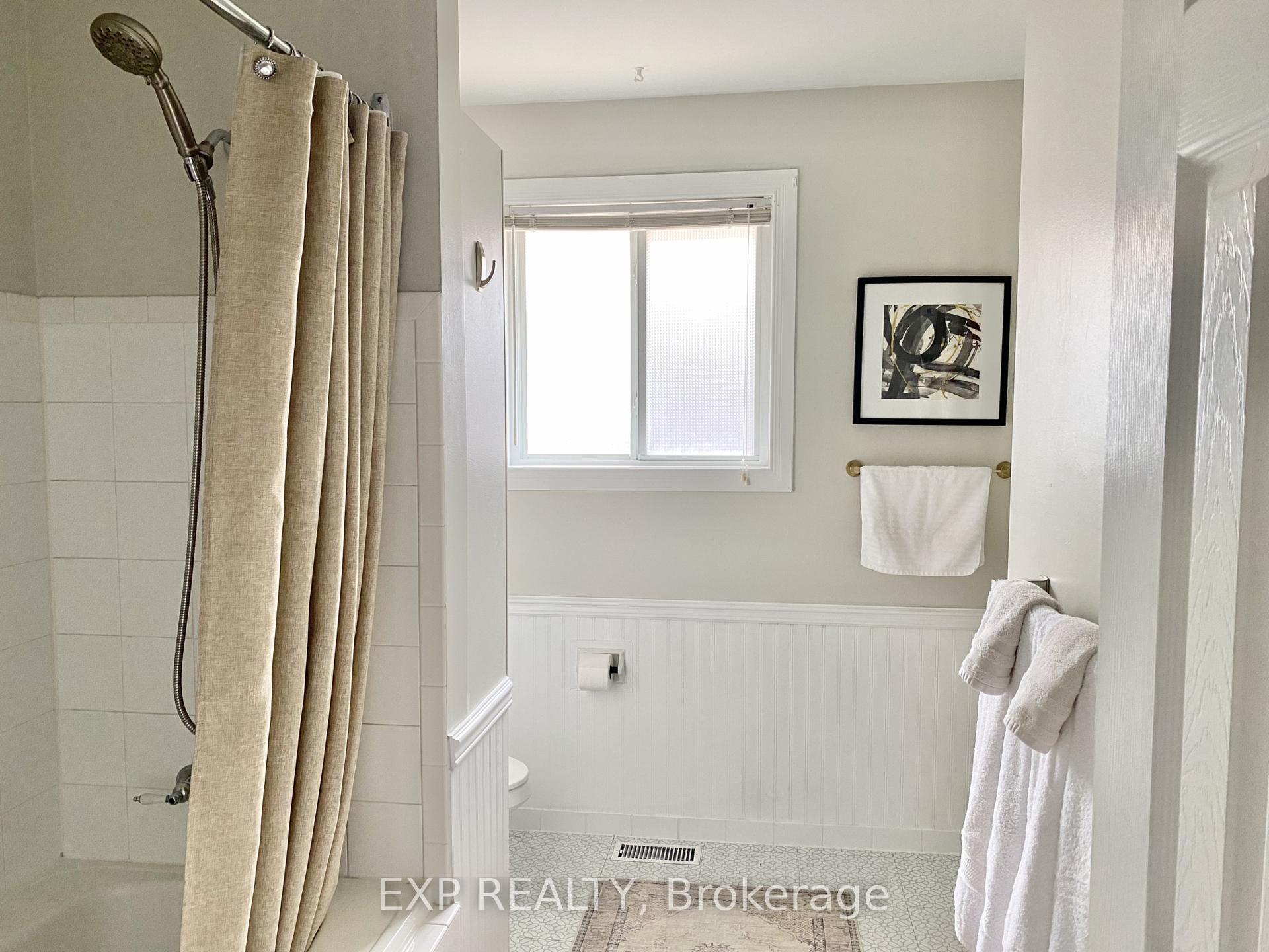 Photo 9 of 3157 Secord Place, Niagara Falls, Church's Lane — HOMEH