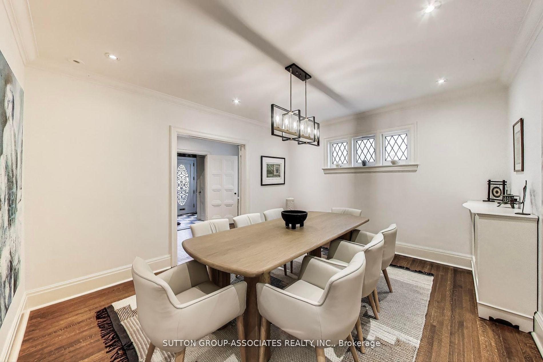 Photo 8 of 202 Forest Hill Road, Toronto, Forest Hill South — HOMEH