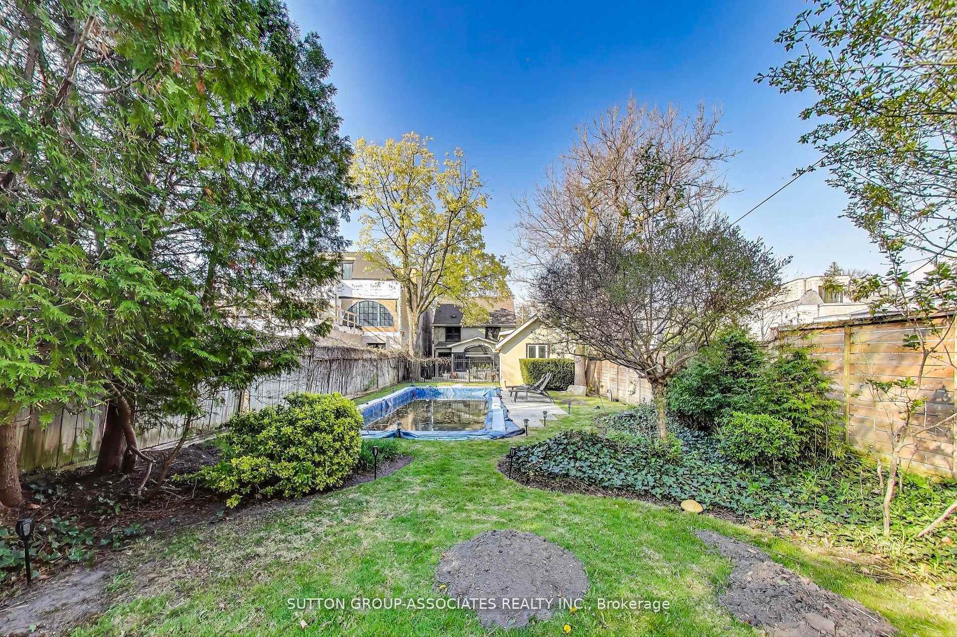Photo 18 of 202 Forest Hill Road, Toronto, Forest Hill South — HOMEH