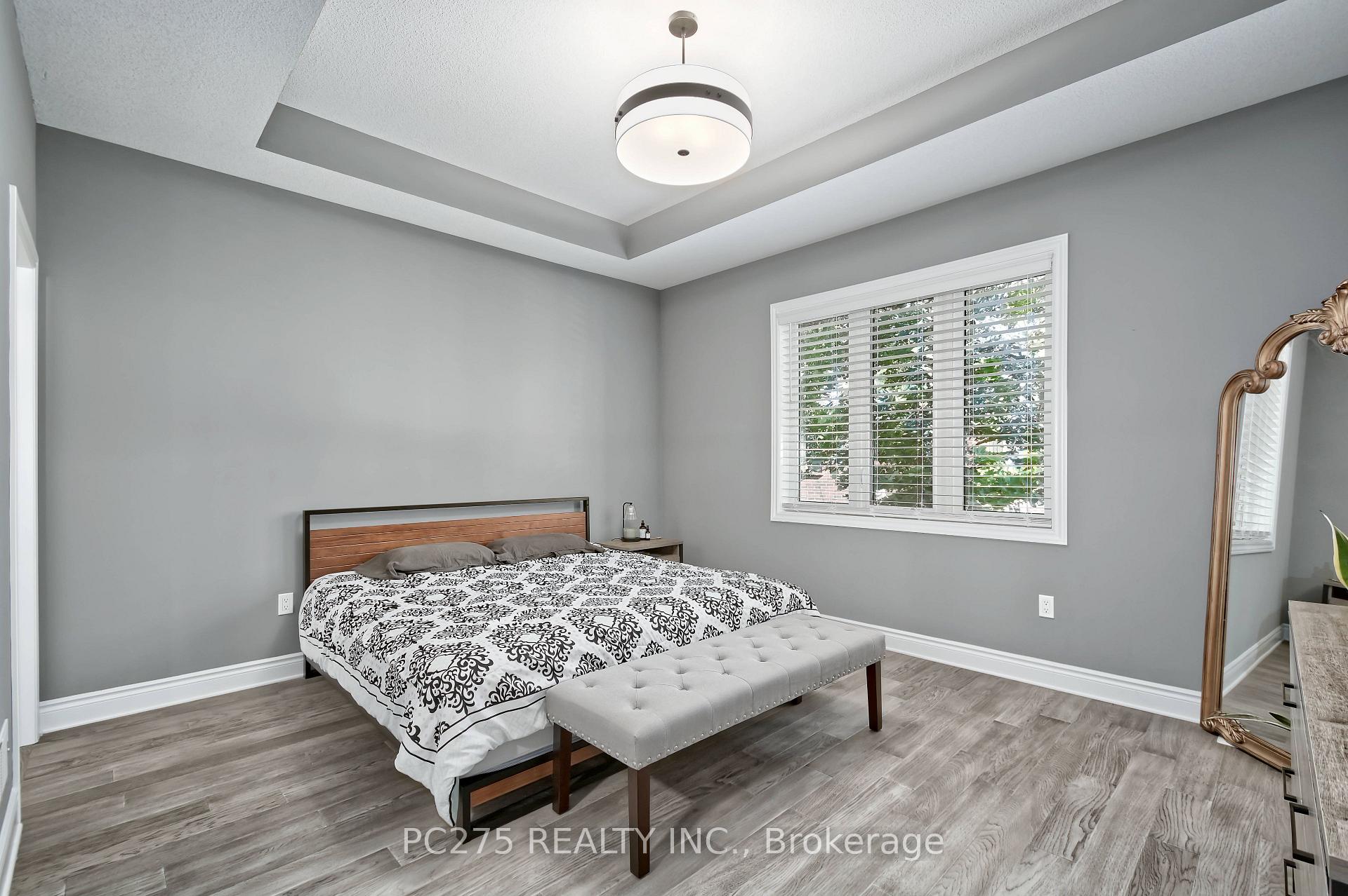 Photo 22 of Unit 10, 2022 Upperpoint Boulevard, London, South B — HOMEH