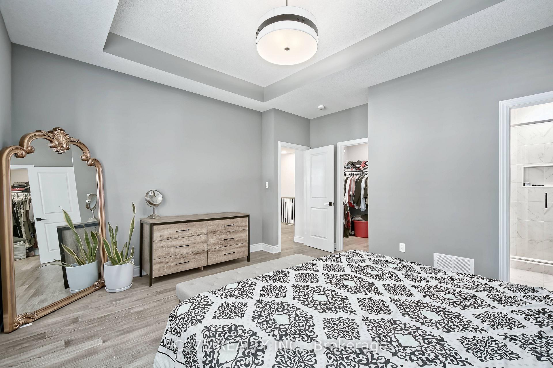 Photo 23 of Unit 10, 2022 Upperpoint Boulevard, London, South B — HOMEH