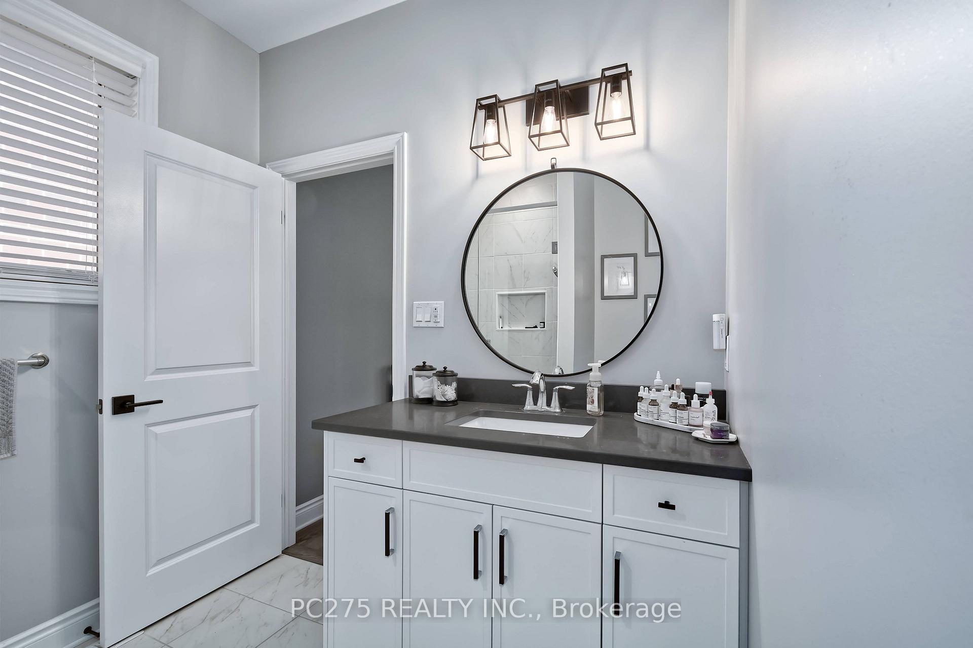 Photo 26 of Unit 10, 2022 Upperpoint Boulevard, London, South B — HOMEH