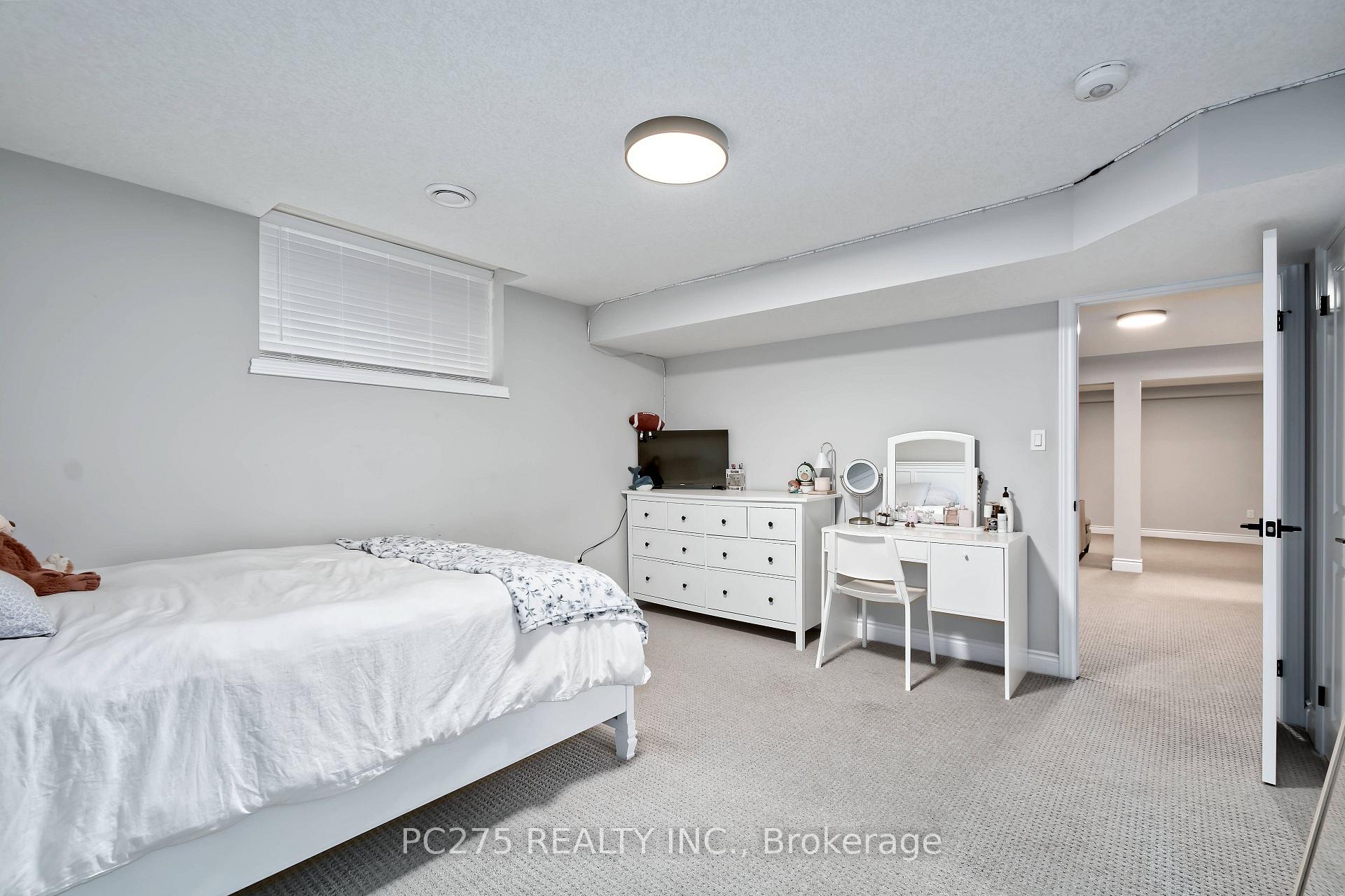 Photo 33 of Unit 10, 2022 Upperpoint Boulevard, London, South B — HOMEH