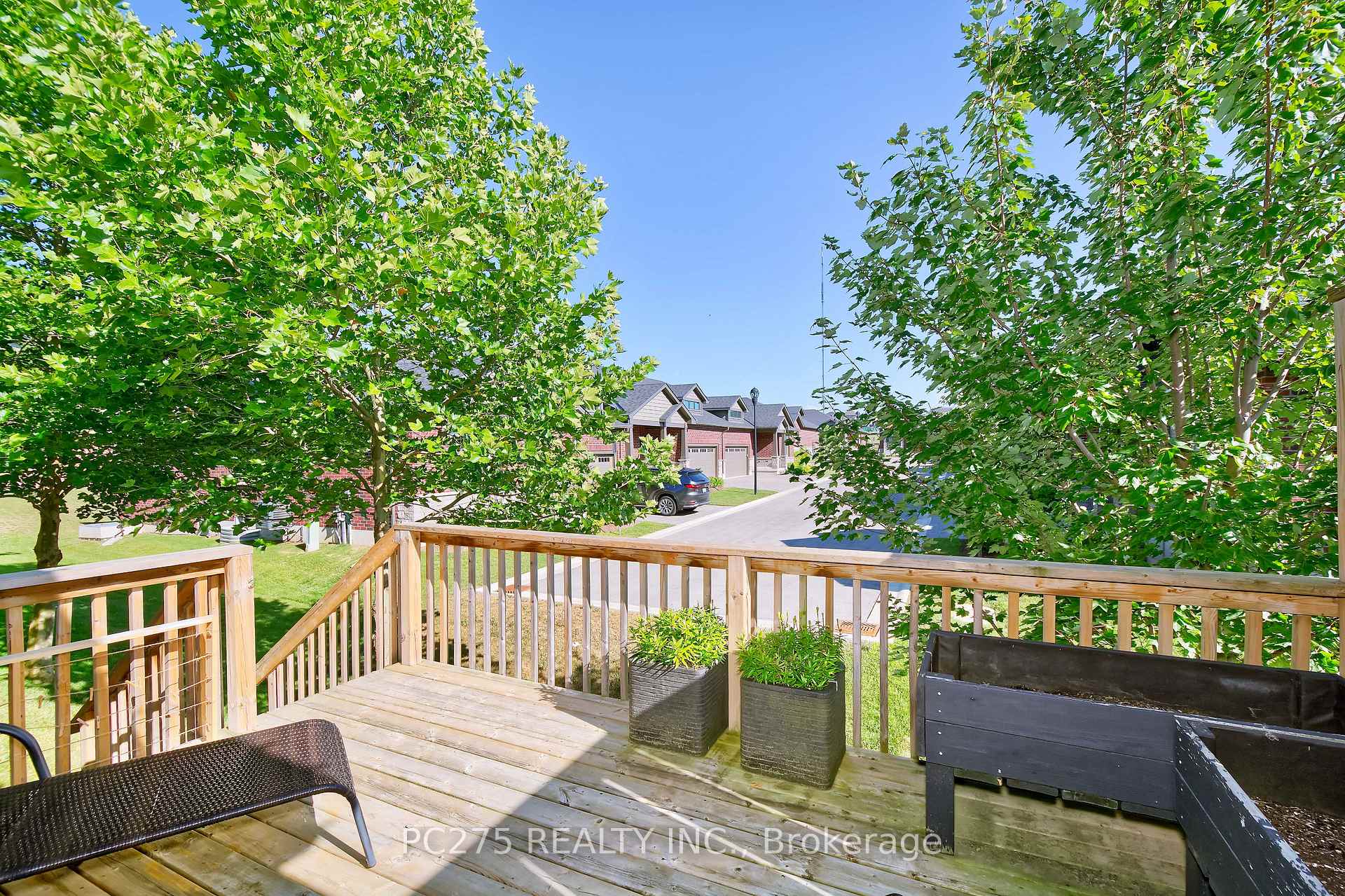 Photo 38 of Unit 10, 2022 Upperpoint Boulevard, London, South B — HOMEH