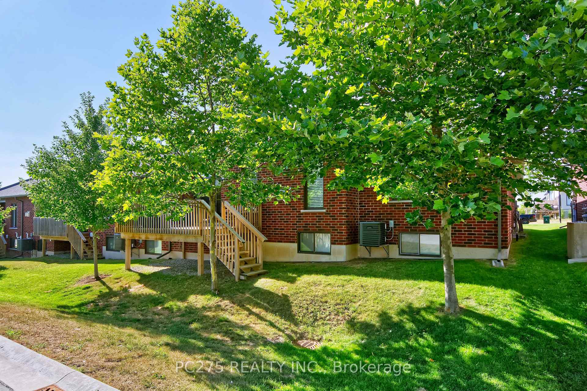 Photo 40 of Unit 10, 2022 Upperpoint Boulevard, London, South B — HOMEH