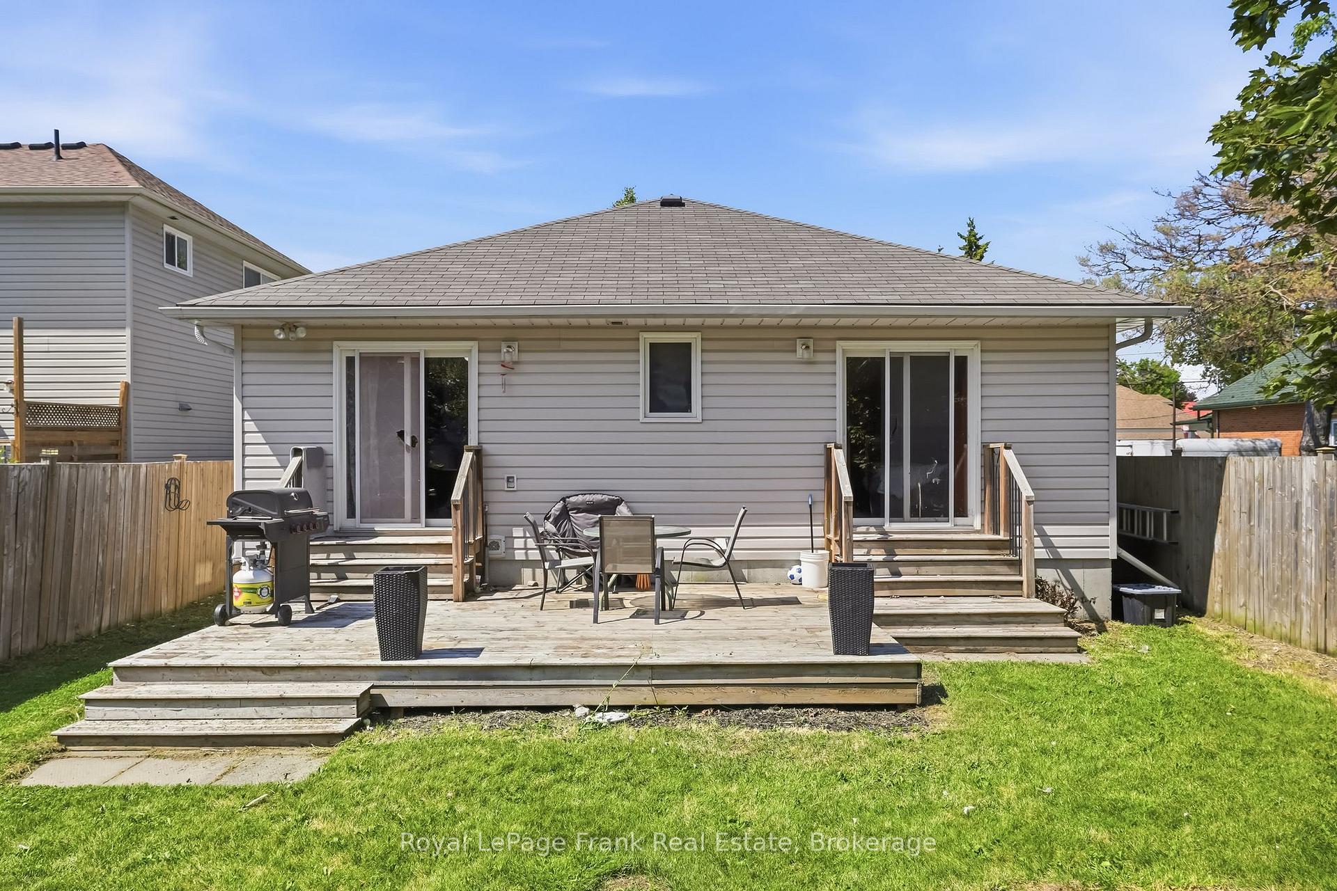 Photo 30 of 9 Durham Street W, Kawartha Lakes, Lindsay — HOMEH