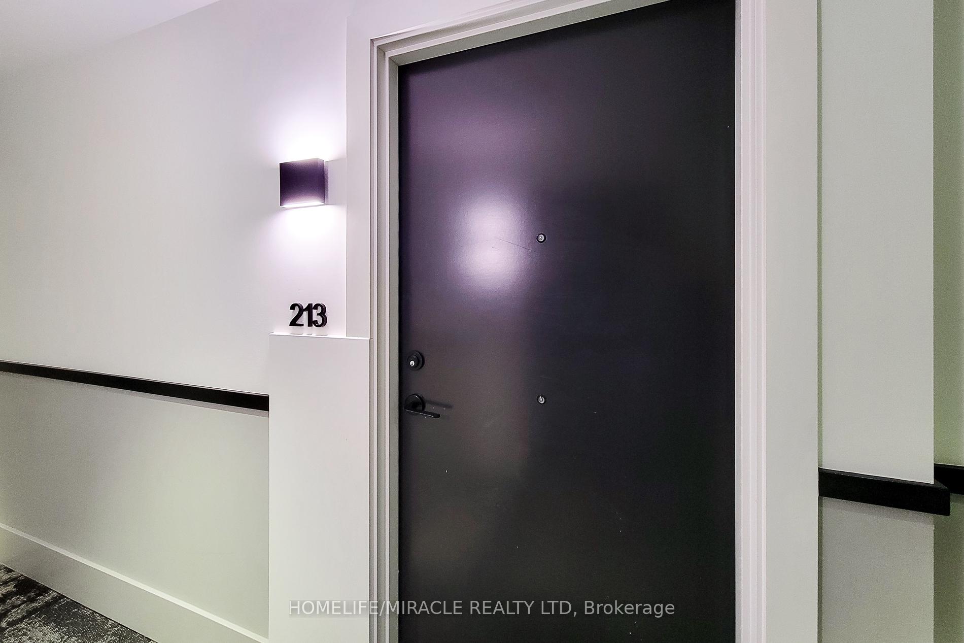 Photo 4 of Unit 213, 600 North Service Road, Hamilton, Lakeshore — HOMEH