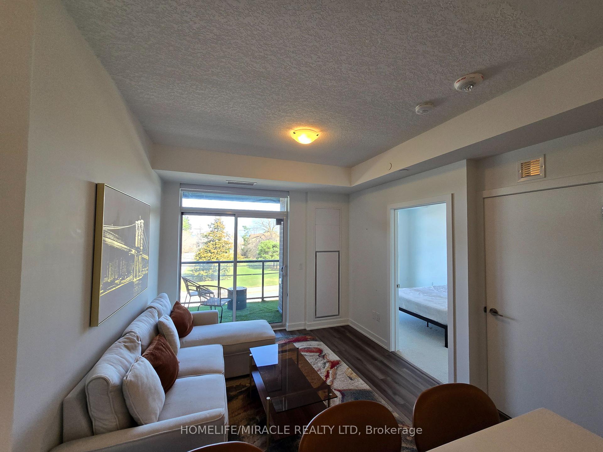 Photo 15 of Unit 213, 600 North Service Road, Hamilton, Lakeshore — HOMEH