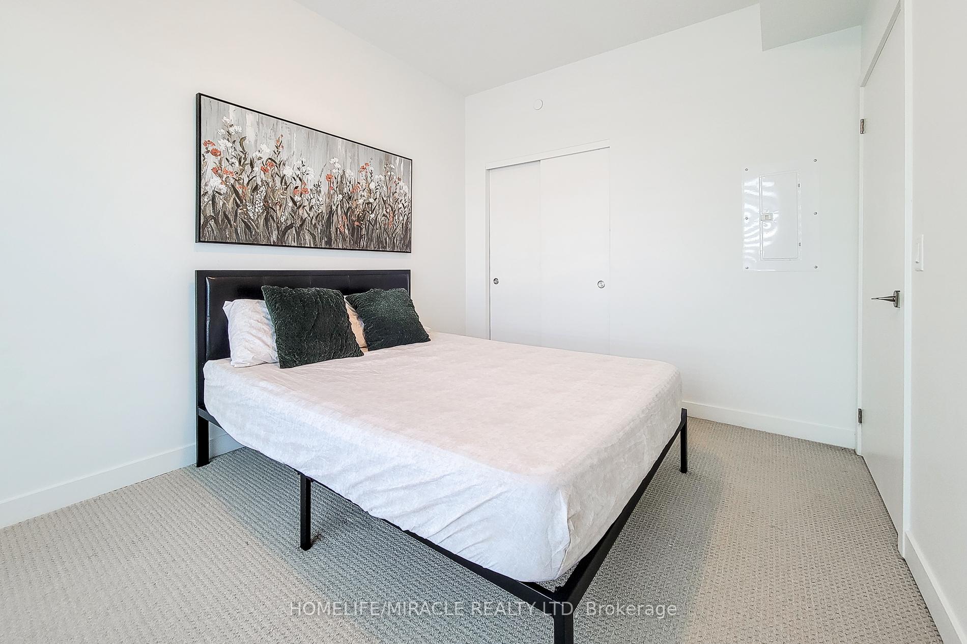 Photo 18 of Unit 213, 600 North Service Road, Hamilton, Lakeshore — HOMEH