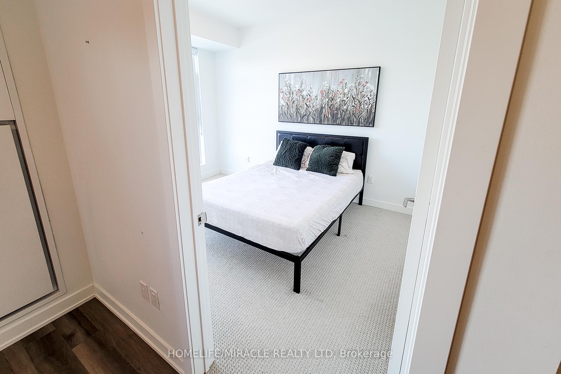 Photo 19 of Unit 213, 600 North Service Road, Hamilton, Lakeshore — HOMEH