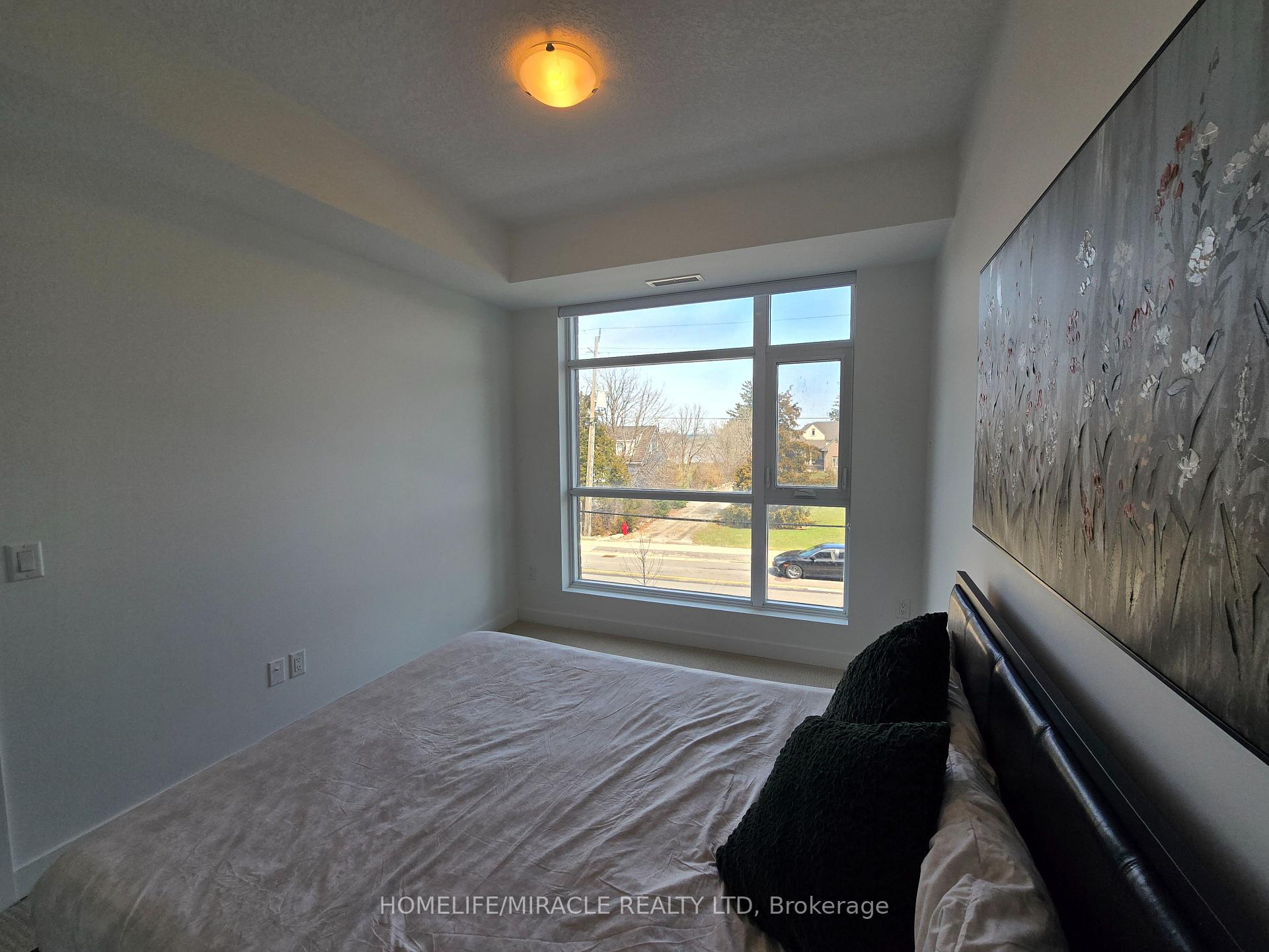 Photo 21 of Unit 213, 600 North Service Road, Hamilton, Lakeshore — HOMEH