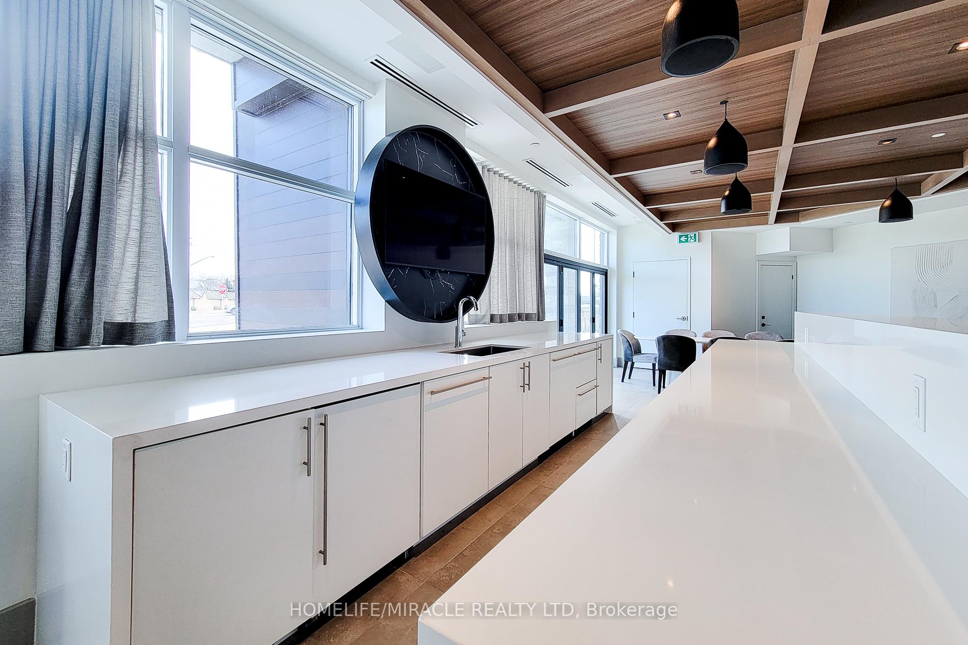Photo 34 of Unit 213, 600 North Service Road, Hamilton, Lakeshore — HOMEH