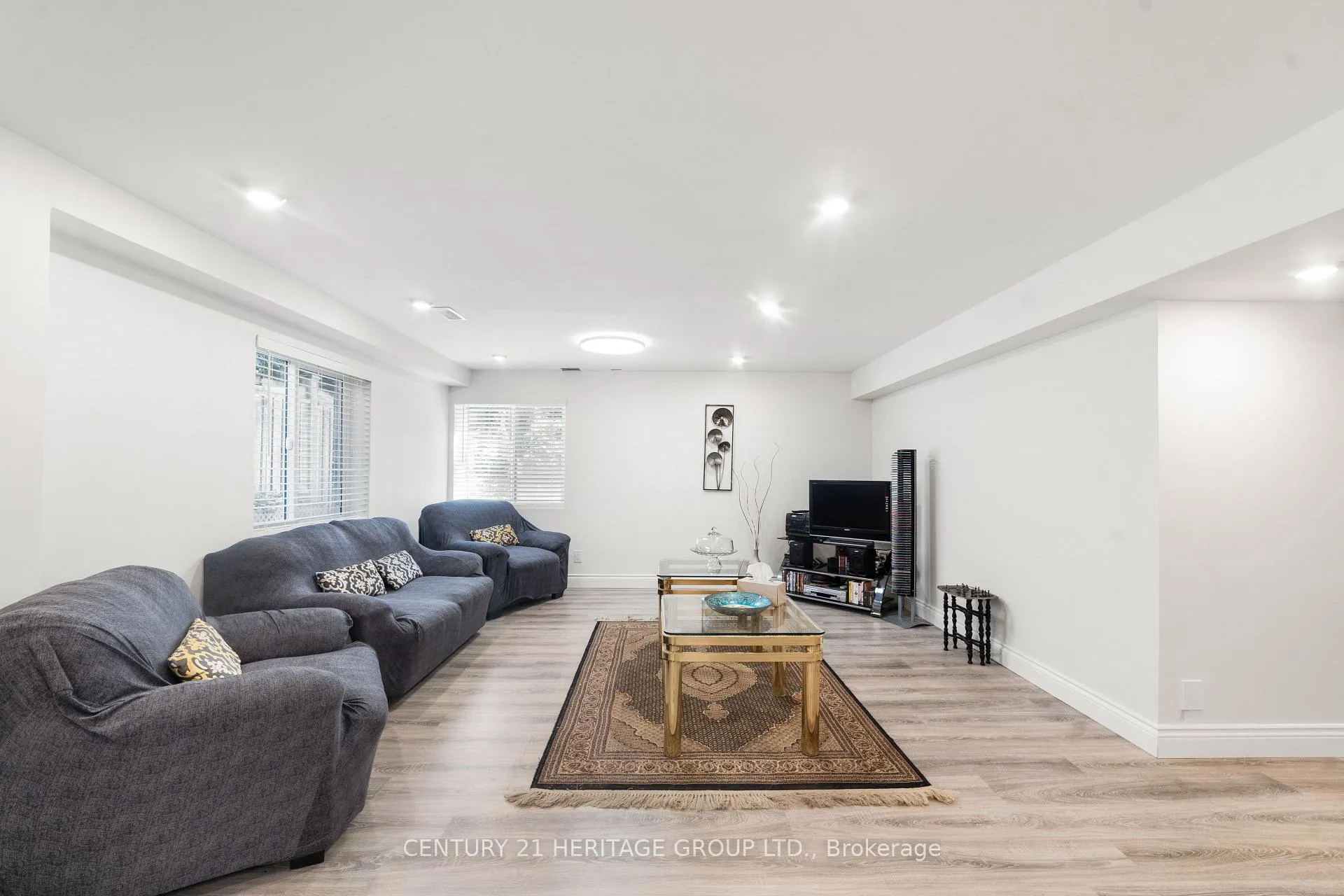 Photo 7 of Unit Bsmnt, 47 Stollar Boulevard, Barrie, Little Lake — HOMEH