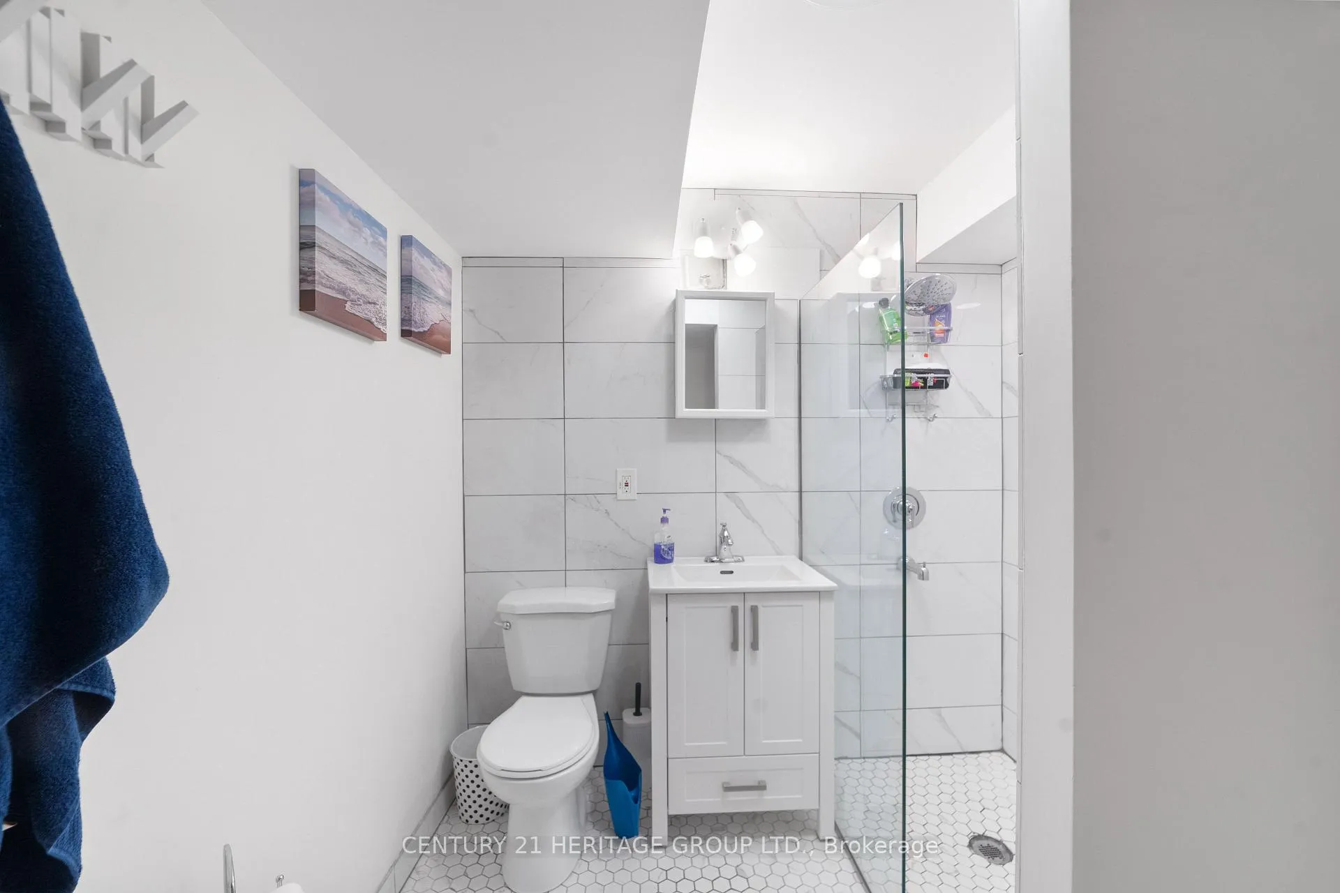 Photo 17 of Unit Bsmnt, 47 Stollar Boulevard, Barrie, Little Lake — HOMEH