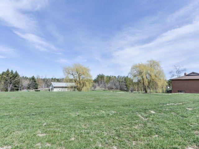 Photo 6 of 10973 Goreway Drive, Brampton, Toronto Gore Rural Estate — HOMEH