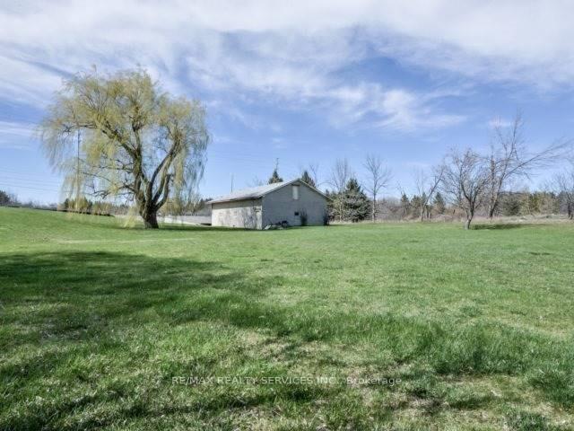 Photo 8 of 10973 Goreway Drive, Brampton, Toronto Gore Rural Estate — HOMEH