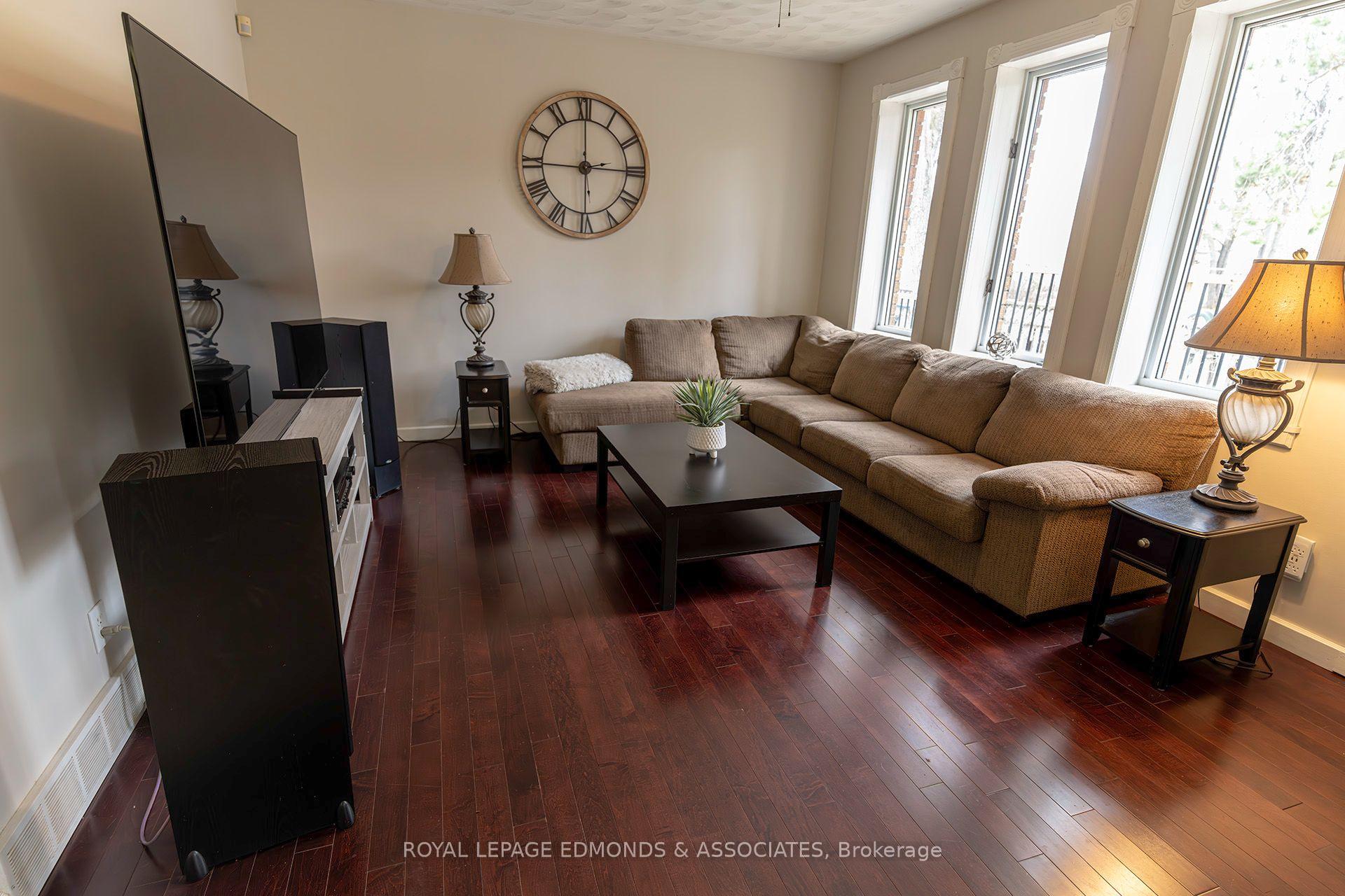 Photo 14 of 39 Selley Street, Petawawa, Petawawa — HOMEH