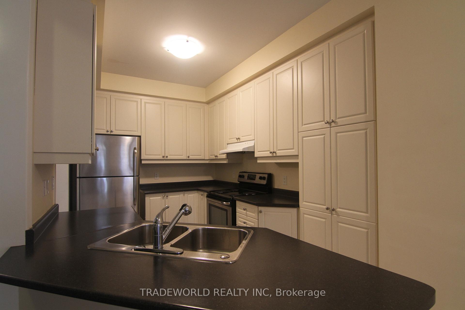 Photo 8 of 36 Tufo Avenue, Markham, Cathedraltown — HOMEH