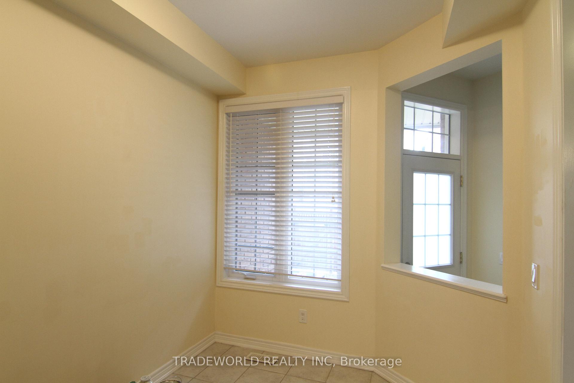 Photo 10 of 36 Tufo Avenue, Markham, Cathedraltown — HOMEH