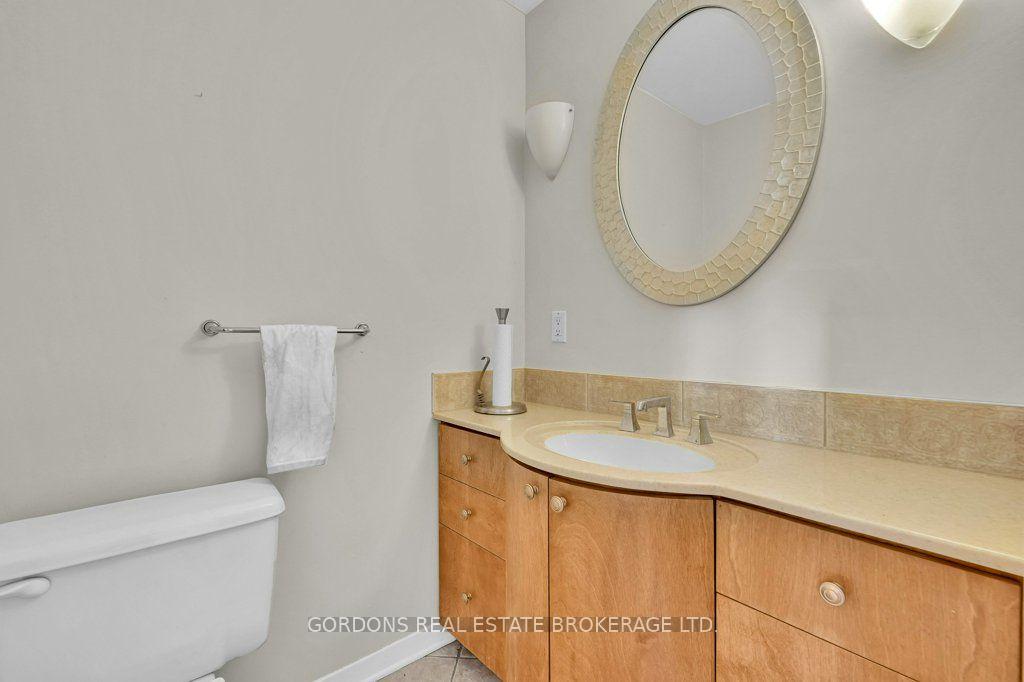 Photo 10 of 25 Eastpark Drive, Ottawa, Blackburn Hamlet — HOMEH