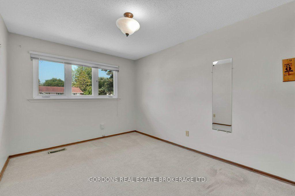 Photo 36 of 25 Eastpark Drive, Ottawa, Blackburn Hamlet — HOMEH