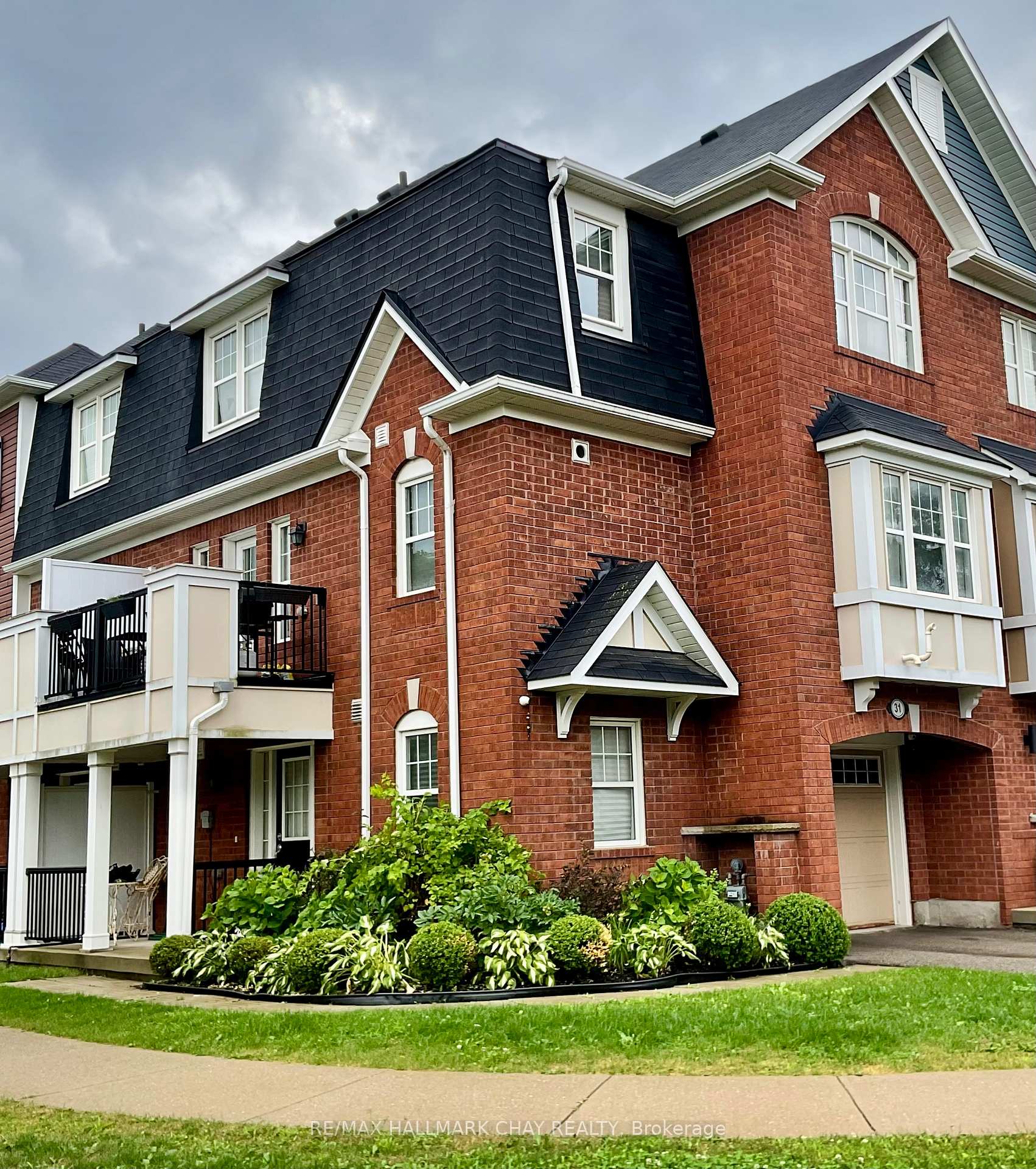 Photo 1 of 31 Colonel Frank Ching Crescent, Brampton, Fletcher's West — HOMEH